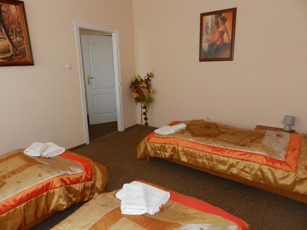 Hotel Restauracja Twist Krosno Room photo