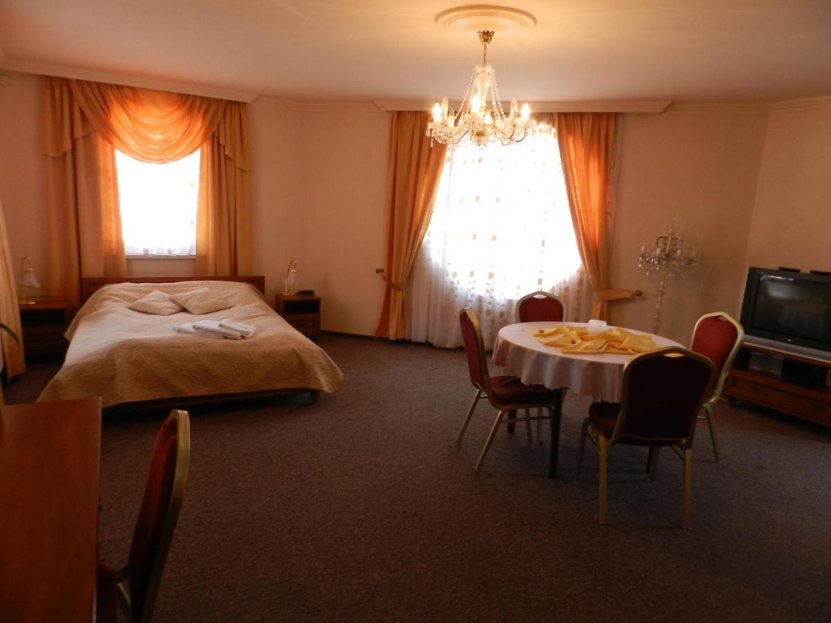 Hotel Restauracja Twist Krosno Room photo